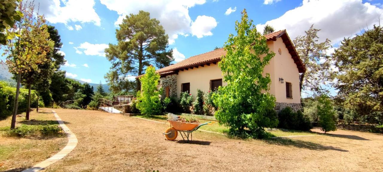 Casa Rural El Pinar Villa Navas de Riofrio Eksteriør billede